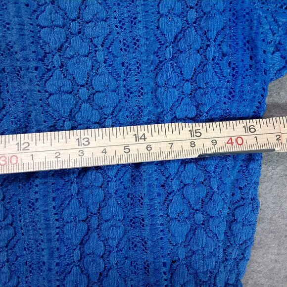 Christopher & Banks Womans Top Size LARGE Pullover Lined, Blue, Short Sleeve - Picture 7 of 8